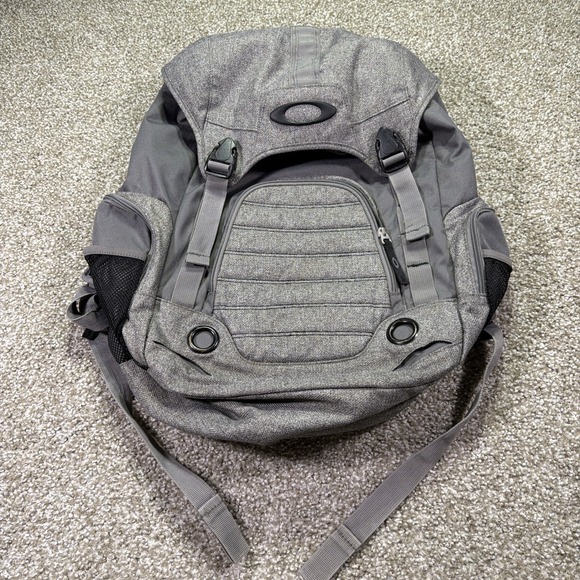 Oakley Other - Oakley Backpack Y2k Style Gorpcore Tactical Field Gear Gray Essentiaks